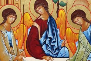 Orando a la Santísima Trinidad: Cómo Aprender un Milagroso Padrenuestro